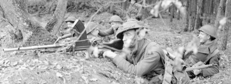 Fiction - War - British troops WW2