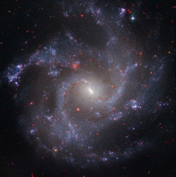 NGC 5468 - NASA
